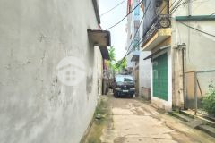 Thanh trì hàng xóm kđt tứ hiệp bán mảnh đất mặt ngõ ô tô tải chạy thông nhỉnh 2 tỷ