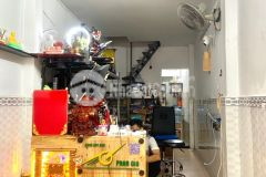 Tanbinh nguyễn trọng tuyển 3.28tỷ nhà 2tầng đúc btct, 32m,hẻm ba gác, sát mặt tiền,