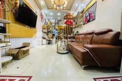 Bán nhà phố pháo đài láng, lô góc, cách ô tô 20m ngõ nông, tặng toàn bộ nội thất