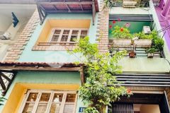 13.5 tỷ trần quốc hoàn cầu giấy phân lô tô tránh mặt tiền khủng khu vực hiếm nhà bán