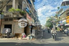 Nhà q1 hẽm xe giá 14tyxx ngang tân bình