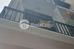 Bán nhà thạch bàn,long biên 5 tầng mới,36m2 gần oto giá nhỉnh 4 tỷ