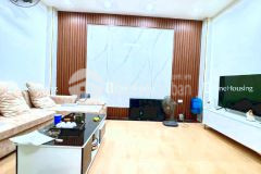 Bán nhà trung tâm quận đống đa 10m ô tô tránh nở hậu ngõ thông gần hồ