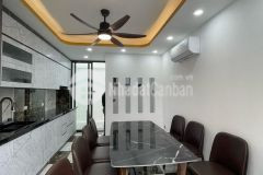 Bán nhà,đường vũ phạm hàm, dt 61m,lô góc thoáng, ô tô, gần phố, giá 9.5 tỷ