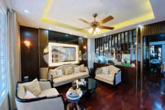 Bán nhà phân lô cán bộ bà triệu hà đông 50m2x4t. đường oto tránh giá đầu tư