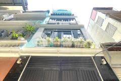 Khu cực vip quận cầu giấy ba bước ra mặt phố thang máy 2 mặt ngõ