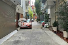 Đất đẹp 2 mặt thoáng đường ô tô tránh ngõ phố thượng thanh dt 45m2. giá 6.6 tỷ