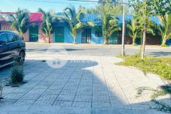 Cho thuê nhà trệt rộng đẹp, mới 100 mặt tiền trục chính kdc hồng loan cái răng