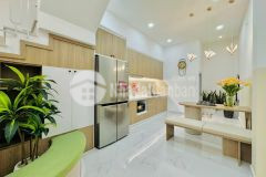 Mặt bằng mặt tiền chính đang kinh doanh tại hai bà trưng phường 6, 211m2 ngang gần 8m giá rẻ đà lạt