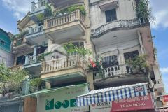 Cần cho thuê nhà số 365 thụy khuê, gần phố văn cao