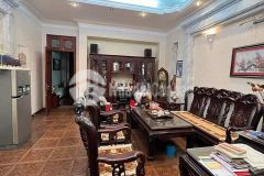 Thua bóng bán gấp nhà mặt phố bà triệu sầm uất gần chợ hà đông 60m2 chỉ 11.38 tỷ. lh 0989.62.6116