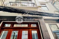 Cần tiền bán gấp nhà đang ở phố hoàng mai, 47m 5 tầng 8 tỉ 9, để lại nội thất tặng thang máy 800tr