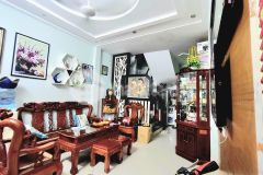 Bán gấp nhà lĩnh nam 31m2 5 tầng mt 3.9m ô tô full nt ở luôn. 4.85 tỷ