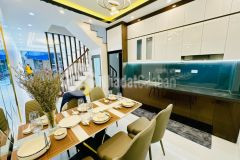 Bán nhà tam trinh tương lai mặt phố thang máy vỉa hè kinh doanh sầm uất full nội thất