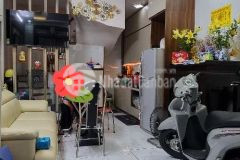 Bán nhà thanh nhàn lô góc 3 mặt thoáng, dt 37m, sổ đỏ, giá chưa đến 6 tỷ