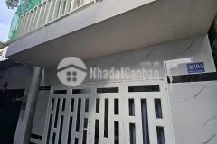 Bán nhà trệt lầu mới nằm gần đại học cần thơ