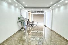 Cho thuê nhà phố giáp nhị hoàng mai 60m x 6t giá 30tr, thang máy, xây mới, ô tô tránh