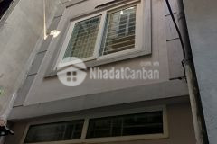 Bán nhà 10 ngõ 8515 phố 8 3, kim ngưu, gần phố, nhà đẹp dt 37m4 tầng5.6 tỷ