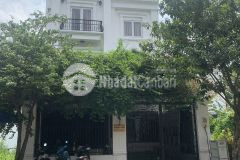 Bán biệt thự quận 2. dt 8 x20. giá 31 tỷ