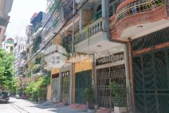 Bán nhà phân lô phố nghĩa tân 60m x5t gara oto 7 chỗ đường 7m giá chỉ nhỉnh 13 tỷ. lh 0961127399