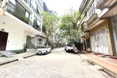 Bán nhà phân lô đầm trấu 110m2, mặt tiền 8m. oto tránh, vỉa hè 14.8 tỷ