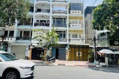 Bán căn nhà mặt tiền đường bình lợi. dt 5x20.trệt 4 tầng. giá 16 tỷ