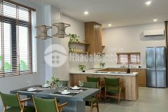 Bán căn shophouse hoàn thiện đẹp diện tích ngang căn biệt thự