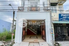 Bán nhà trệt lầu mặt tiền tạ thị phi đối diện bv nhi và đh fpt