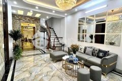 Bán nhà trích sài, tây hồ, 7 tầng, thang máy, chỉ 7.5 tỷ, ngõ thông.