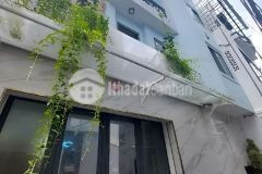 Ô tô đỗ cửa, kinh doanh các mặt hàng, phố võ chí công, dt 43mx5 tầng 7.2 tỷ.