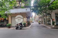 Bán nhà phố thái hà hơn 14 tỷ 45m2, 3 tầng lô góc 2 mặt tiền 5.35m và 7.8m ô tô kinh doanh