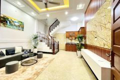 Bán nhà đẹp tam trinh 32m2, ở ngay ngõ oto tránh nhà mới nội thất cơ bản, hơn 4 tỷ