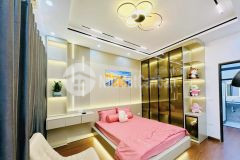 Bán nhà hoàng ngân 8,1 tỷ ngõ rộng dòng tiền cho thuê 40 triệu tháng