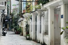 Bán nhà lò đúc 50m2, mặt tiền 4m. sổ vuông 20m ra phố 7.1 tỷ