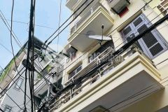 Bán nhanh căn phố lạc long quân 96m 5tầng mặt tiền 10m kinh doanh ô tô dòng tiền.