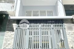 Bán nhà 2 lầu 4x15m hẻm xe hơi gần mt đường âu dương lân p.3 quận 8