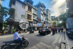 Bán nhà 2 mặt phố thụy khuê đồng cổ 30m2, 3t lô góc 3 mặt tiền kinh doanh đỉnh tây hồ