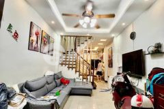 Bán nhà căn góc ngõ 279 hoàng hoa thám 38m2, 5 tầng 4 phòng ngủ giá 6.9 tỷ