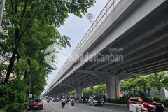 Bán nhà bắc từ liêm phố phạm văn đồng. nhà mới 5 tầng