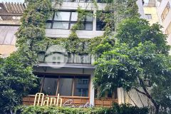 Mp triệu việt vương 135m 7t mt 6m. thang máy, vỉa hè rộng. doanh thu 2.5tỷnăm. pccc chuẩn cấp tp