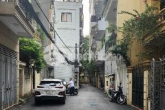 9 tỷ nhà 5 tầng phố phùng chí kiên cầu giấy, thang máy, ô tô phù hợp ở hoặc kinh doanh