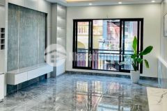 Bán nhà tây sơn, đống đa. 7 tỷ, 6t, thang máy, nở hậu, 35m2