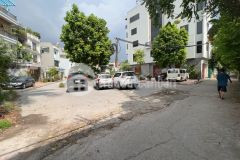 Siêu phẩm ngọc thụy 80m 6t mt5m, gara, thang máy, view hồ, nội thất cao cấp.