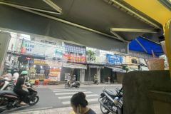 Bán nhà vip mt kinh doanh lô góc đường số 1, p4, q4, 4 tầng, chỉ 15 tỷ còn tl.