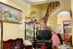 Bán nhà gần hồ đắc di, đđa, 6.6 tỷ, 5 tầng kcbt, ô tô gần, dân trí