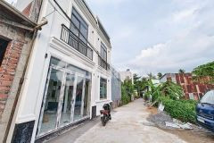 Bán nhà trệt lầu xây mới giá tốt nhất khu vực