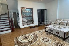 Bán nhà ngọc thuỵ dt40m2 mt5m ô tô tránh, giá nhỉnh 4 tỷ.