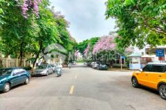 Bán đất phố việt hưng, diện tích 60 m2, mặt tiền 4m, giá 8 tỷ 200 tr, bán gấp