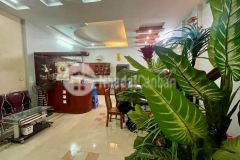 Bán nhà quận đống đa, phân lô đường láng 50m2. mặt tiền 5.6m