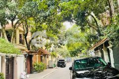 Bán gấp biệt thự phố ngọc hà, ô tô tránhdt 110m2, 5 tầng, mt 7m, 30tỷ